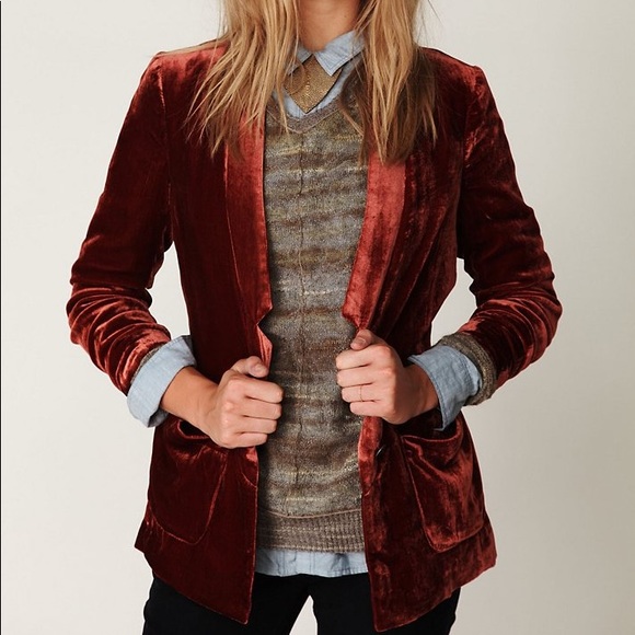 Free People Jackets & Blazers - FREE PEOPLE velvet slouchy blazer rust brown